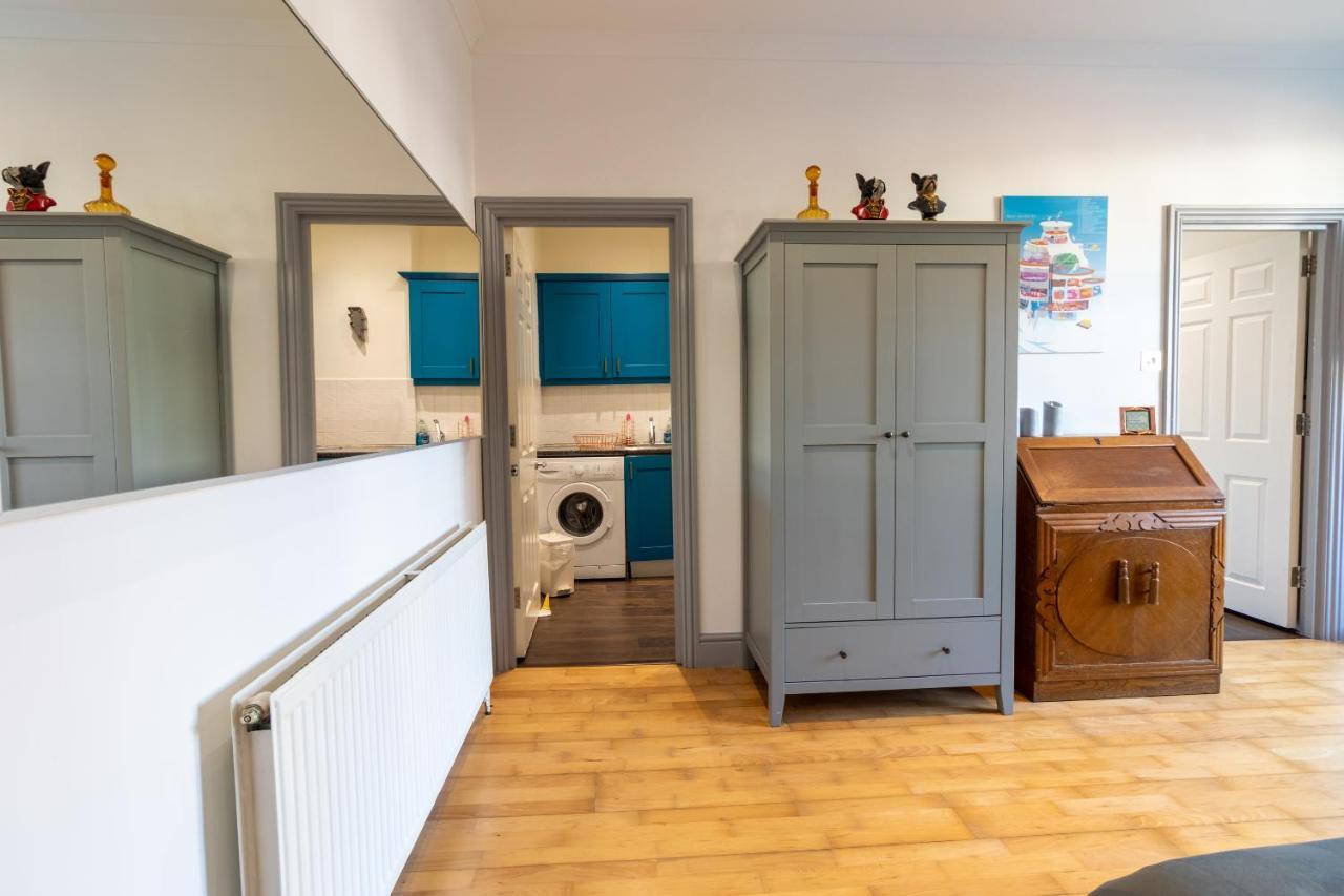 לונדון Spacious And Light Flat In Clapham מראה חיצוני תמונה