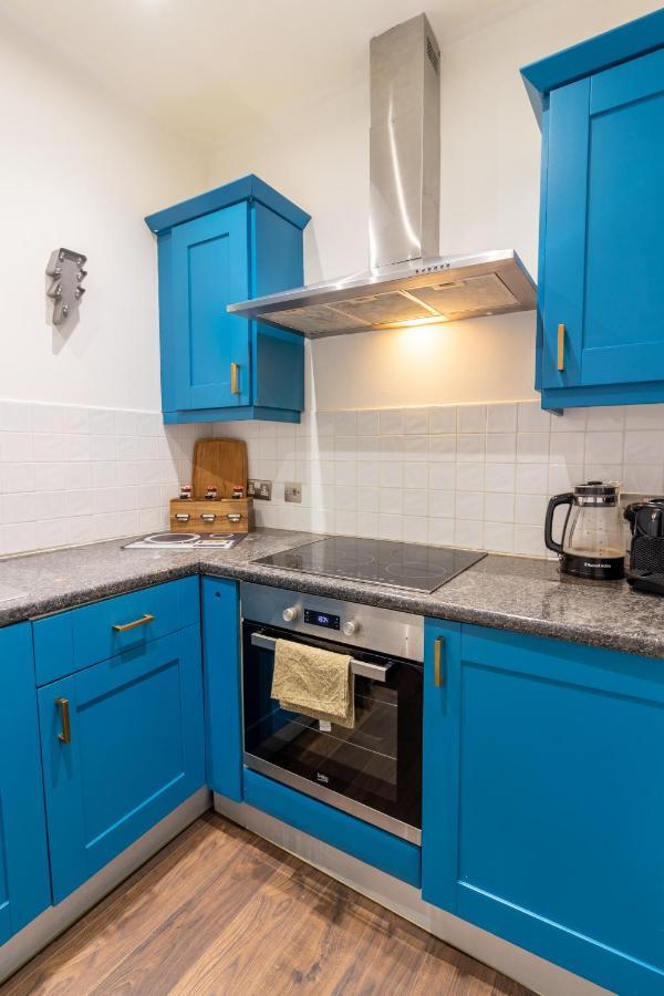 לונדון Spacious And Light Flat In Clapham מראה חיצוני תמונה